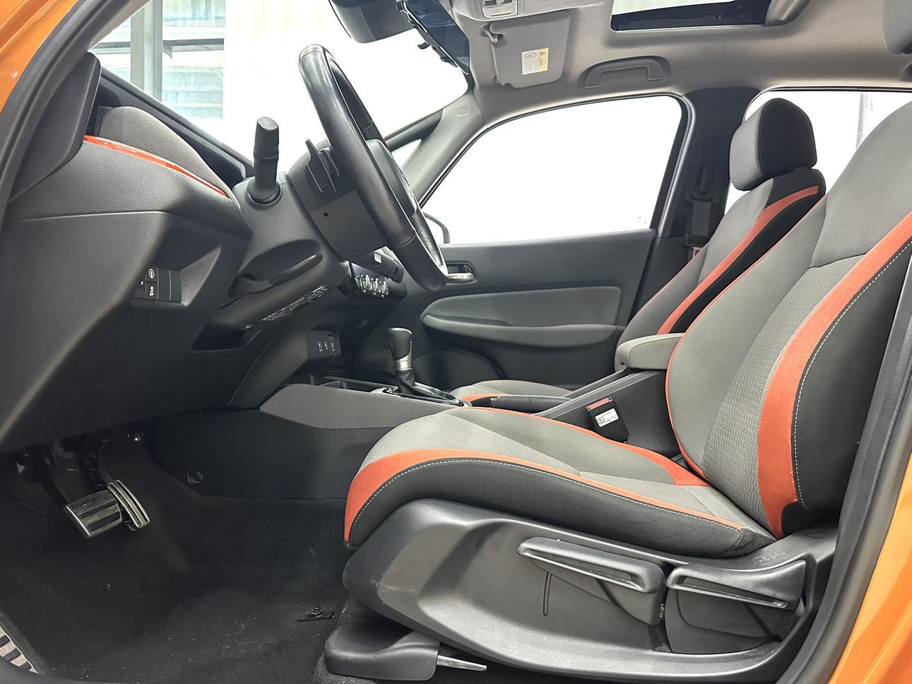 Honda Life 2020 thumb 10