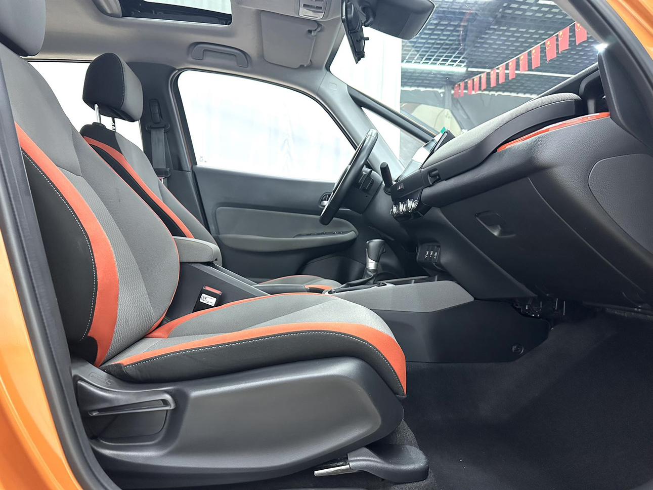 Honda Life 2020 thumb 12