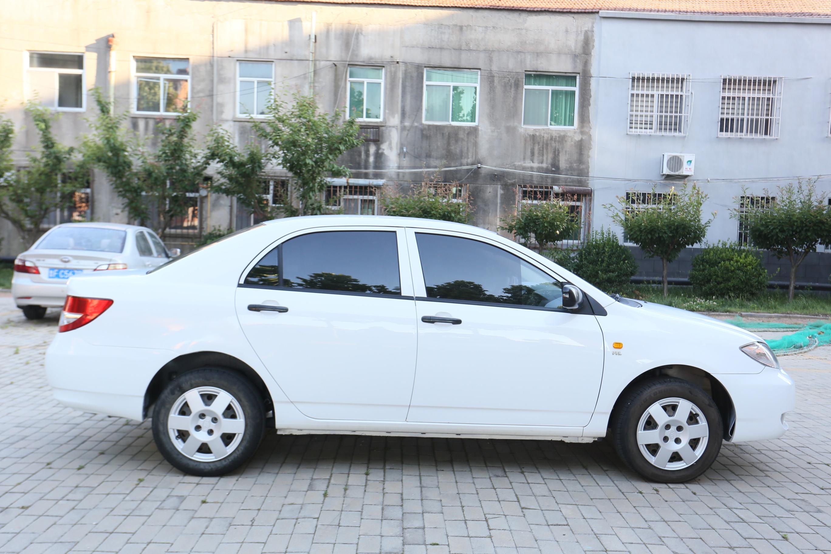 BYD F3 2016 thumb 5