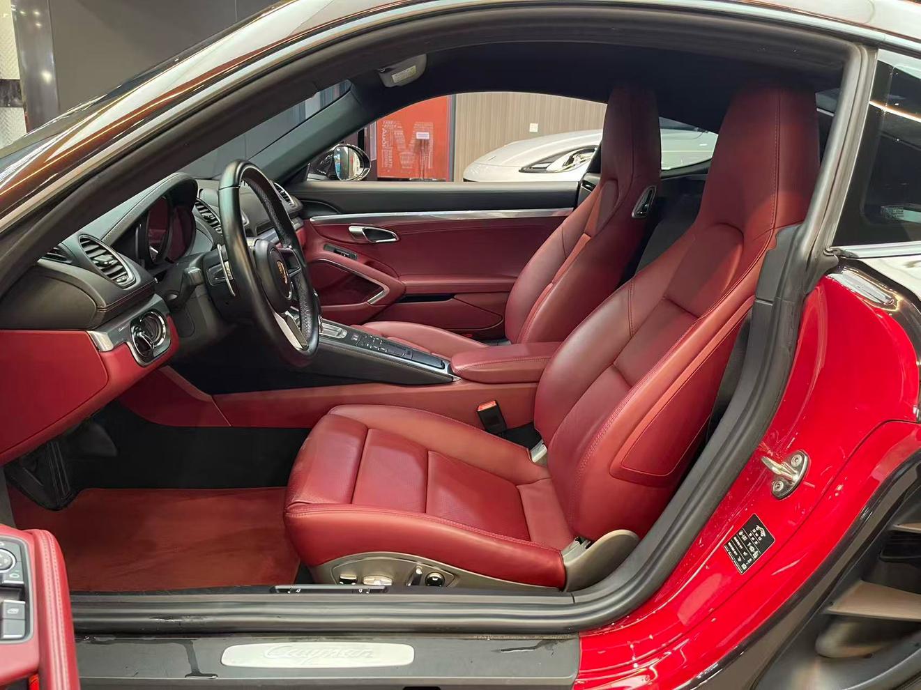 Porsche 718 2016 thumb 11