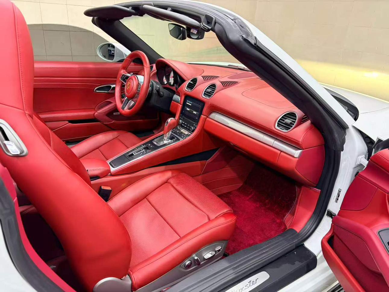 Porsche 718 2020 thumb 7