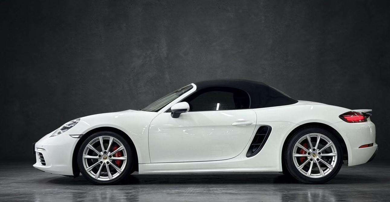 Porsche 718 2020 thumb 11