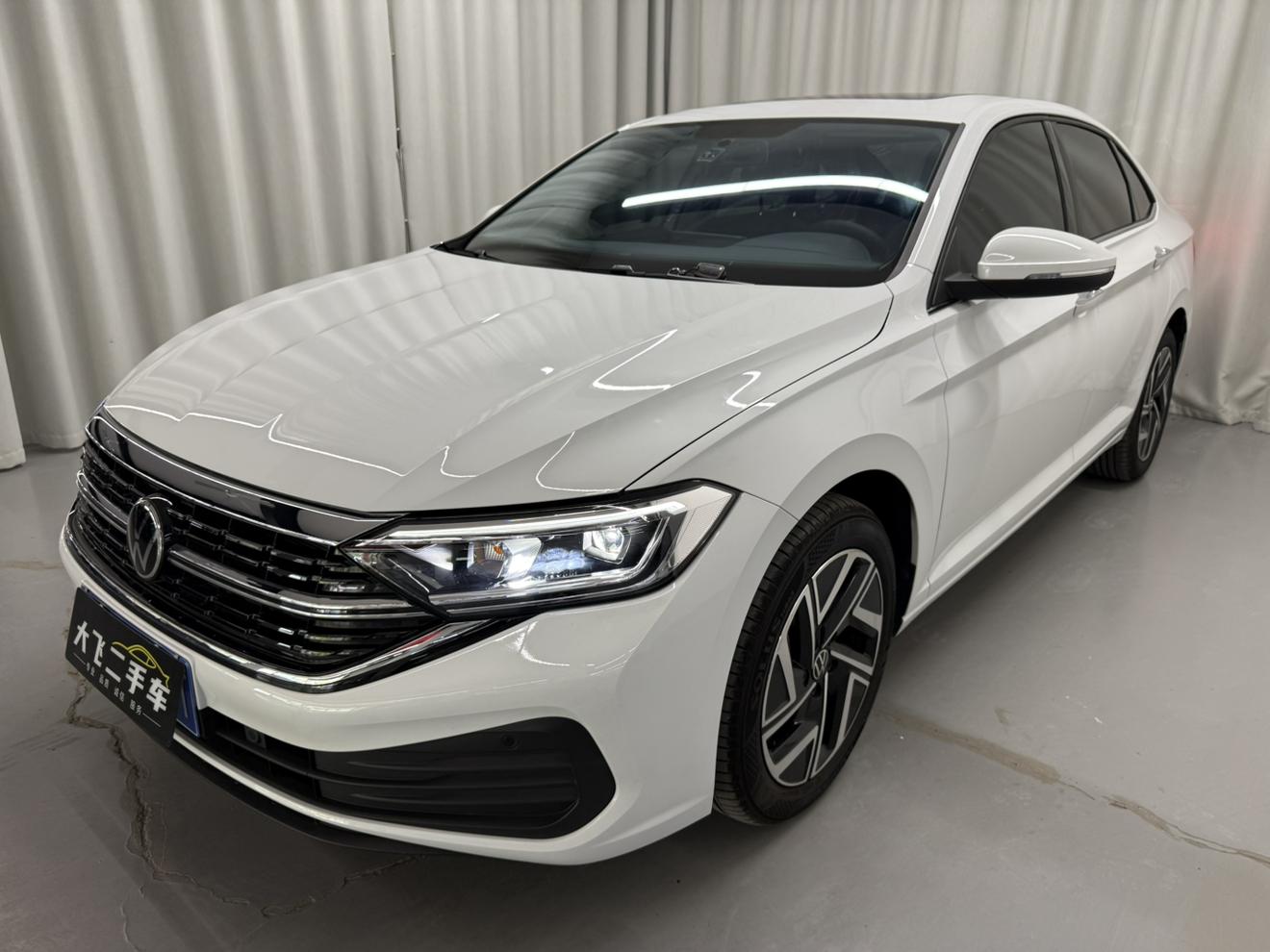Volkswagen Sagitar 2026 thumb 10