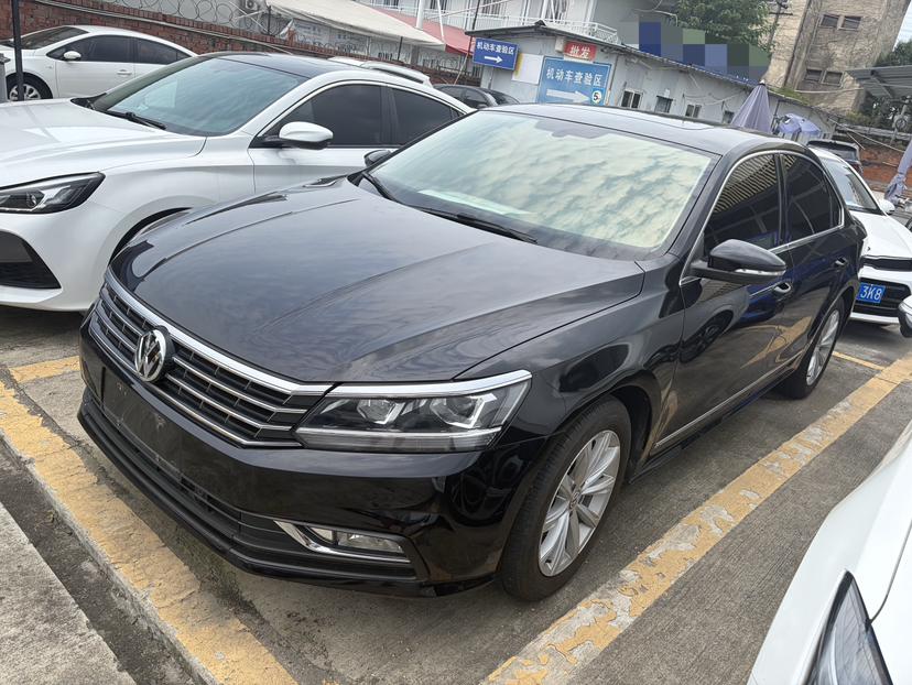 Volkswagen Passat (North America and China) 2017 thumb 11