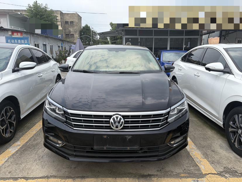 Volkswagen Passat (North America and China) 2017 thumb 12