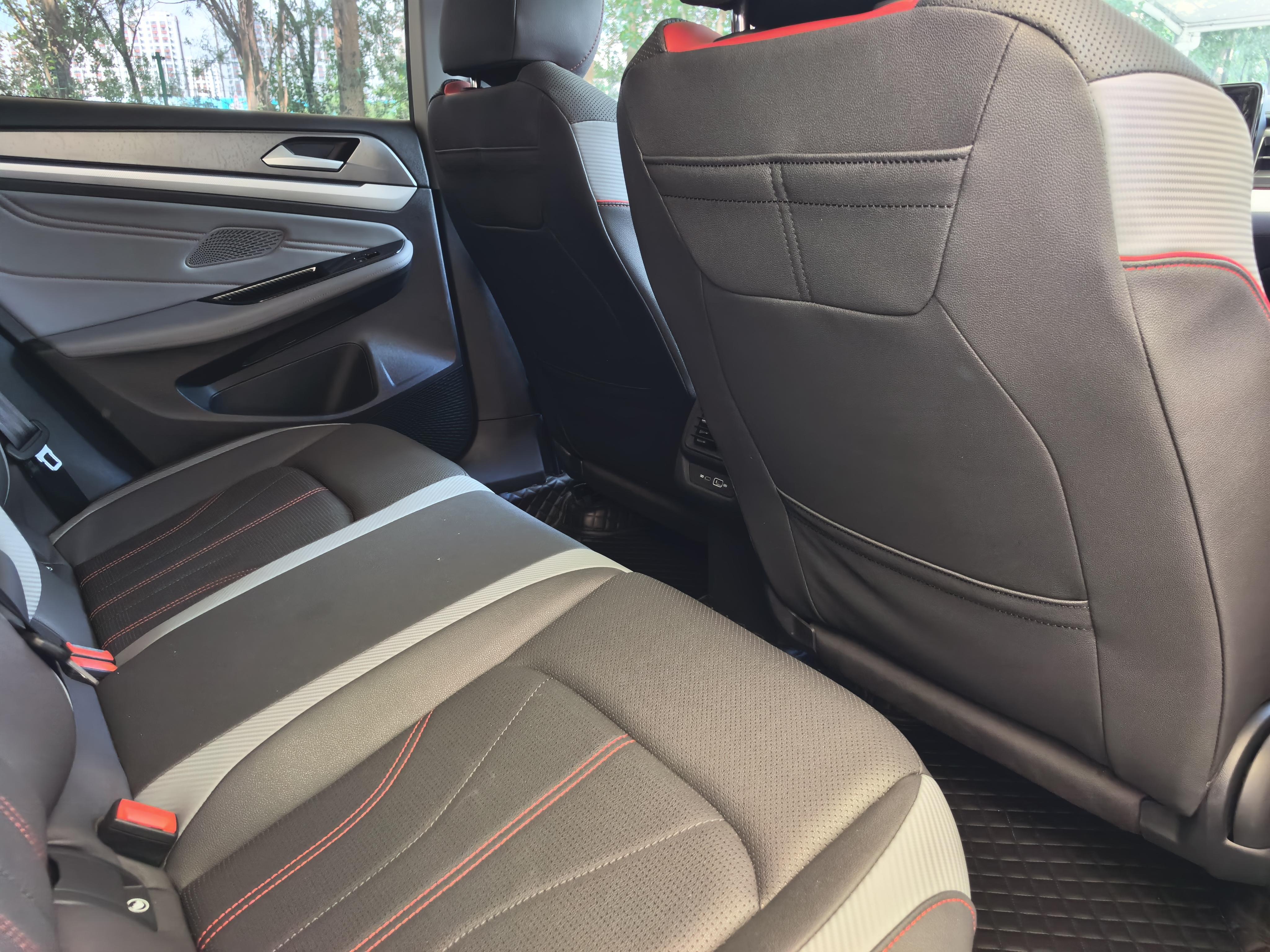 Volkswagen Lamando 2022 thumb 5