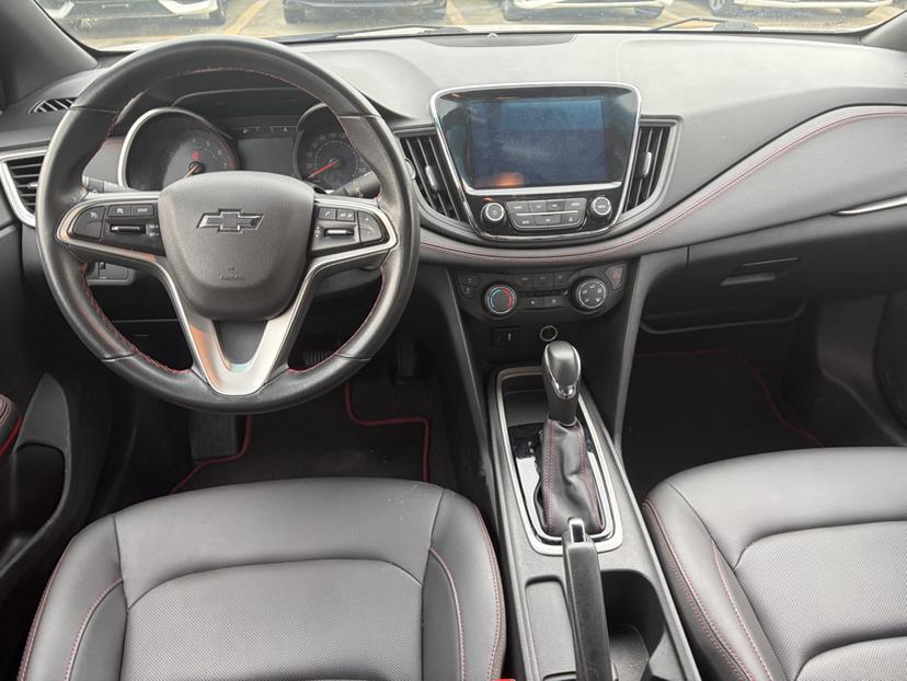 Chevrolet Monza 2022 thumb 4