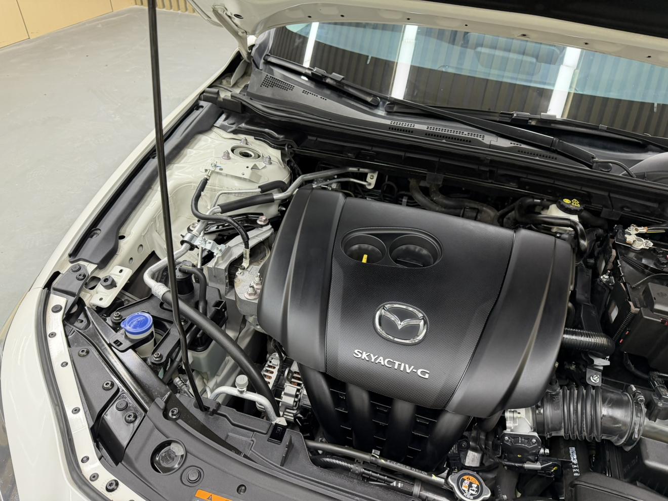 Mazda 3 2022 thumb 5