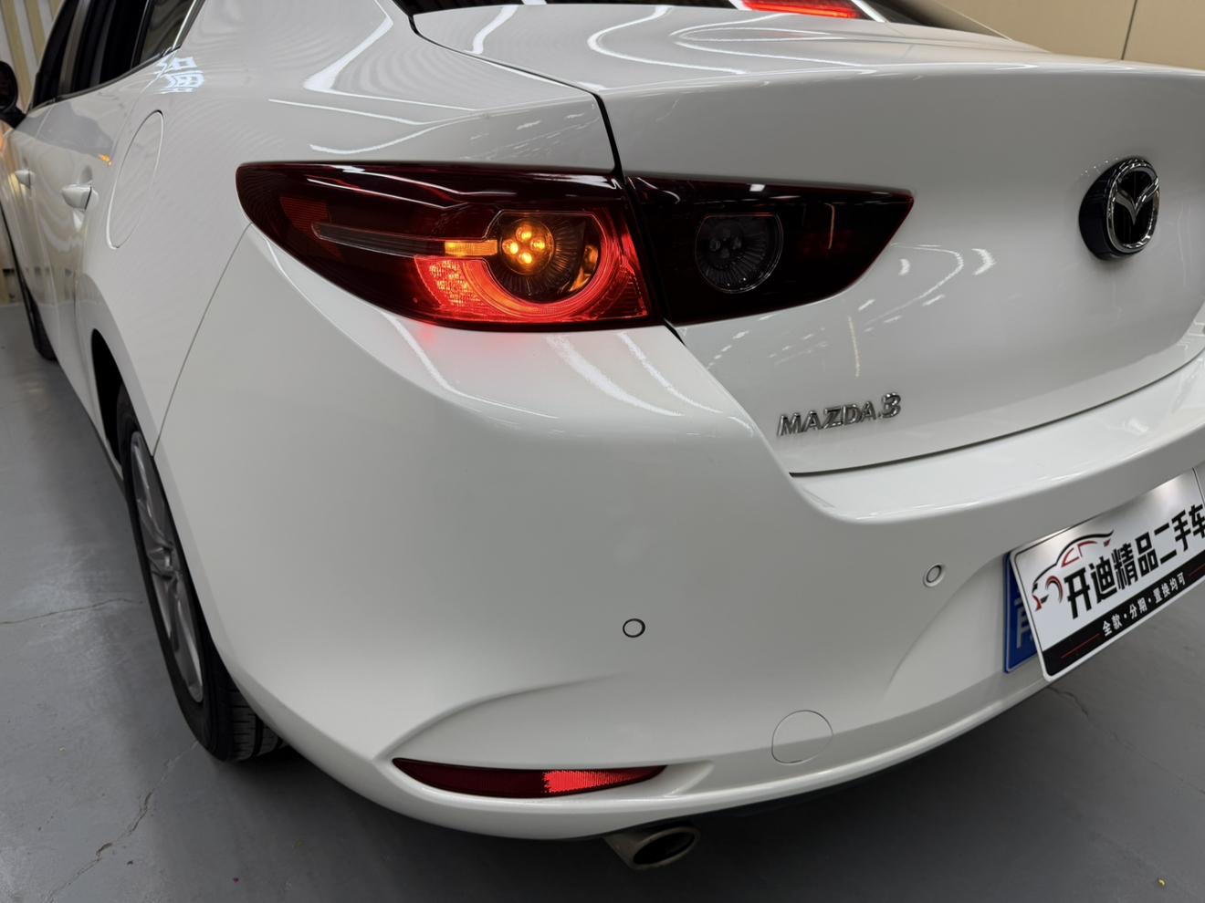 Mazda 3 2022 thumb 7