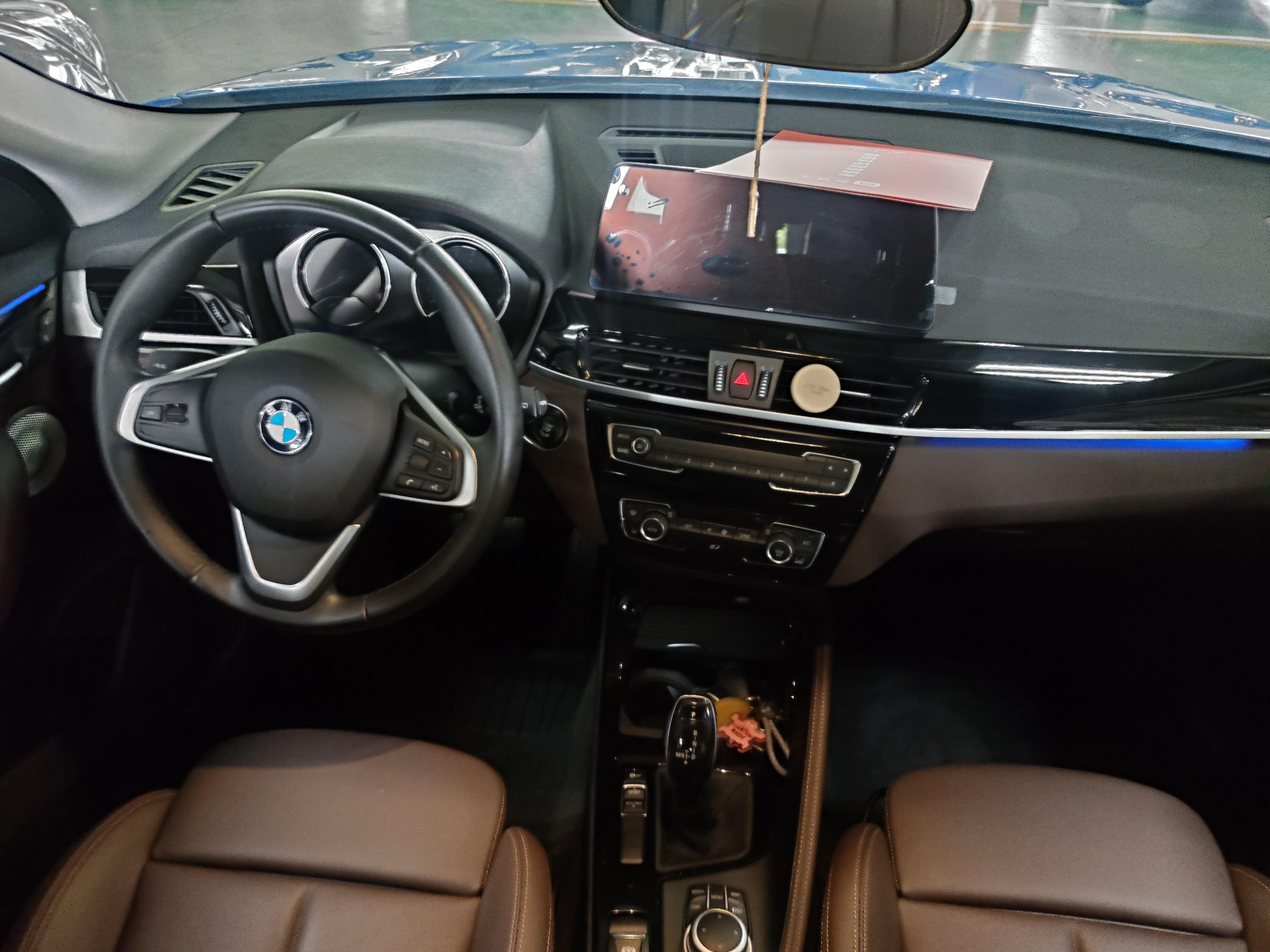 BMW X2 2021 thumb 6