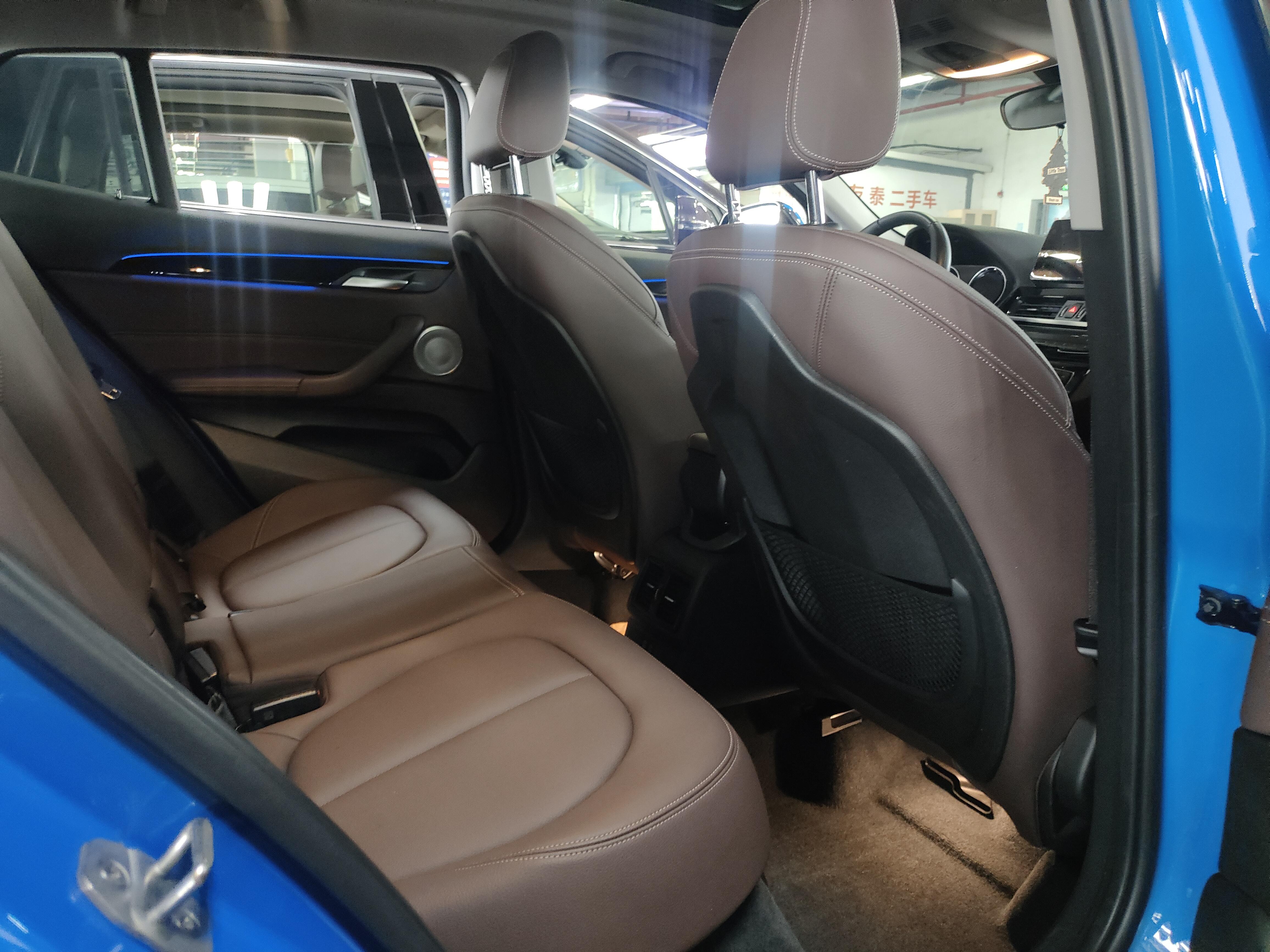 BMW X2 2021 thumb 12