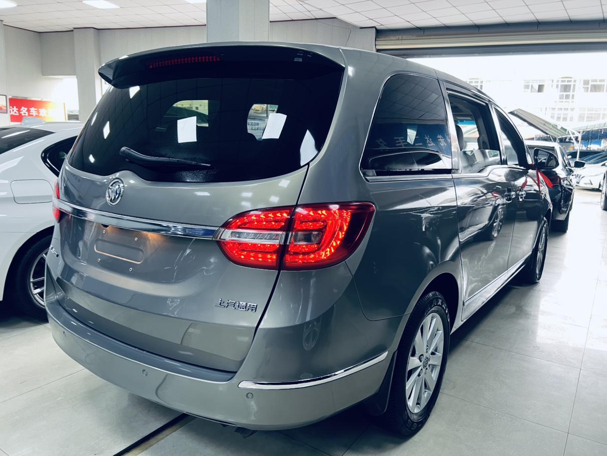 Buick GL8 2018 thumb 4