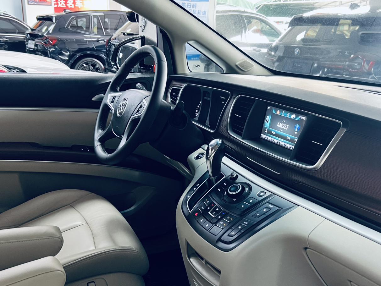 Buick GL8 2018 thumb 6