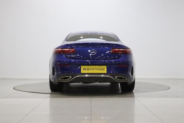 Mercedes-Benz E-Класс 2021 thumb 4