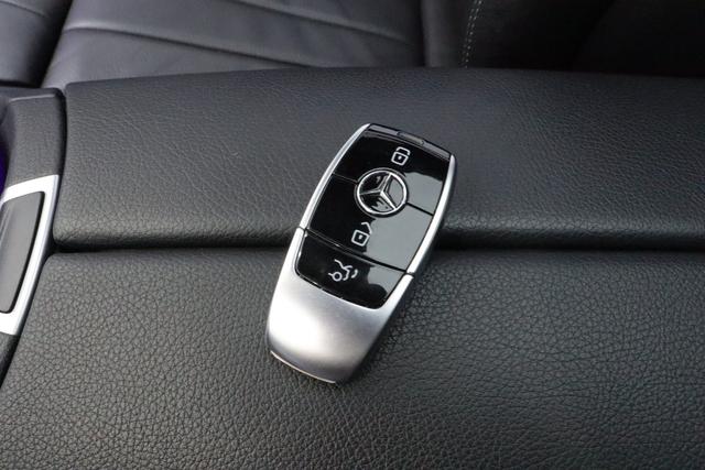 Mercedes-Benz E-Класс 2021 thumb 9