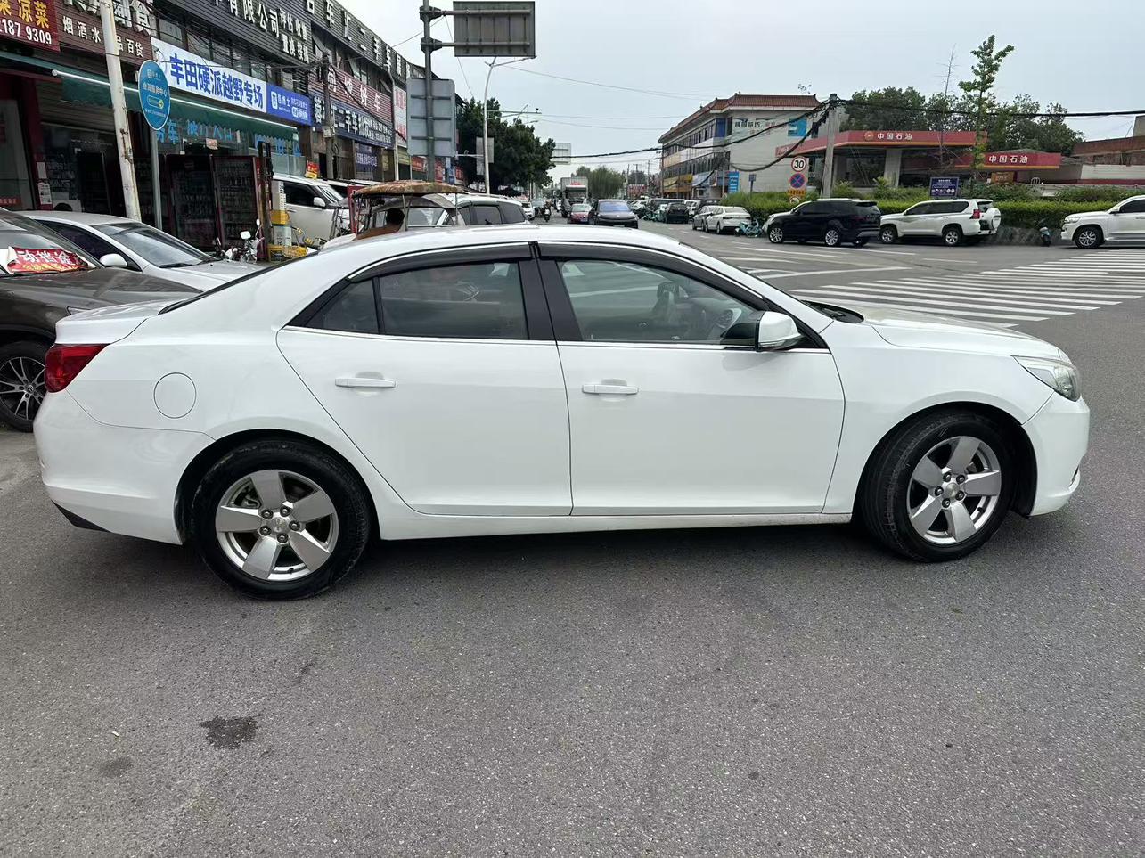 Chevrolet Malibu 2012 thumb 5