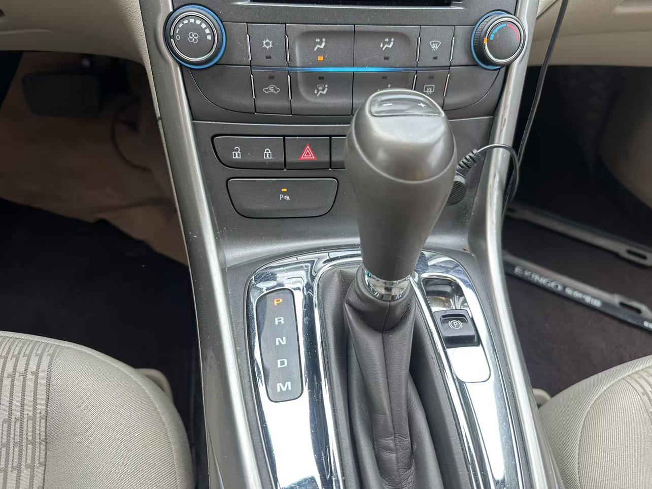 Chevrolet Malibu 2012 thumb 8