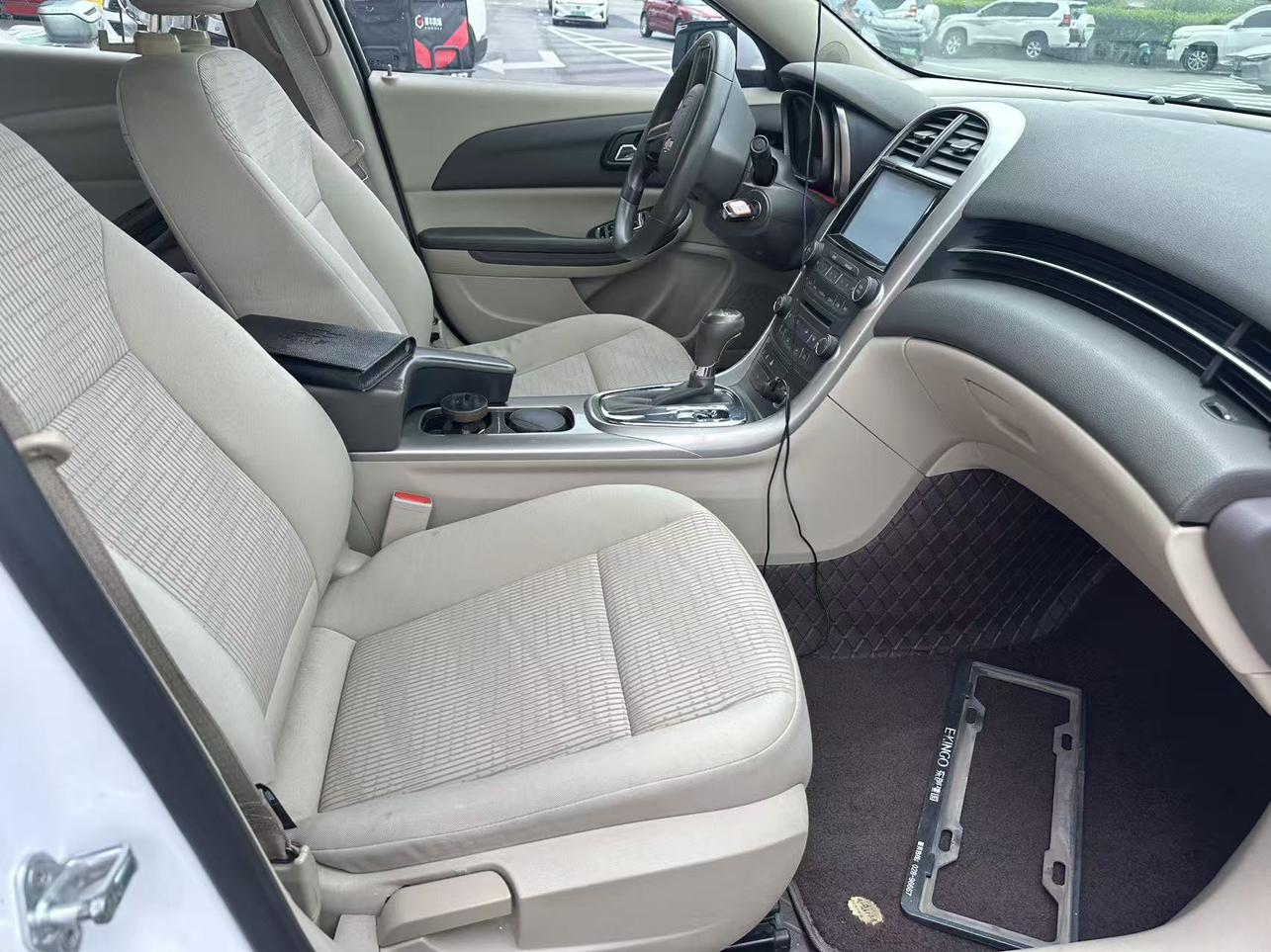 Chevrolet Malibu 2012 thumb 10