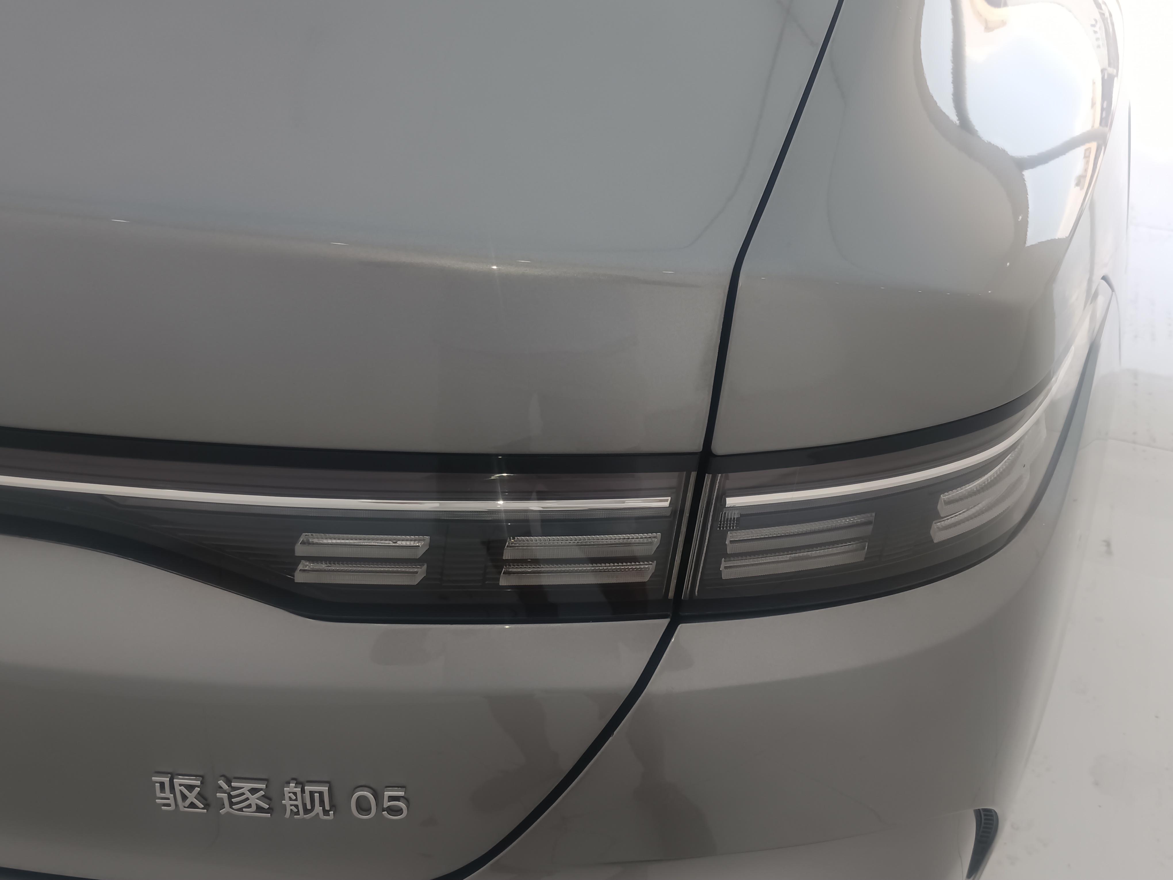 BYD Destroyer 05 2023 thumb 6