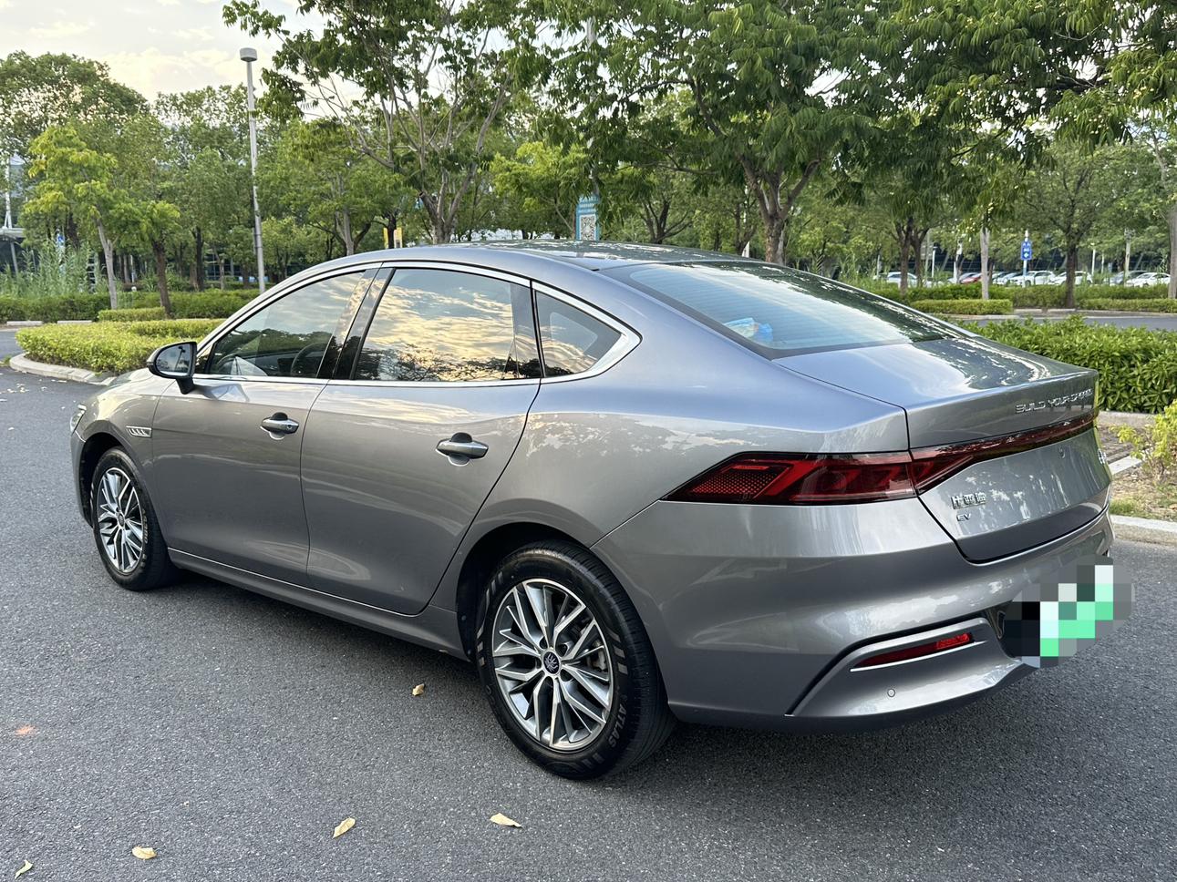 BYD Qin 2023 thumb 2