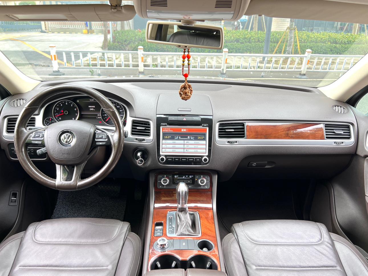 Volkswagen Touareg 2014 thumb 7