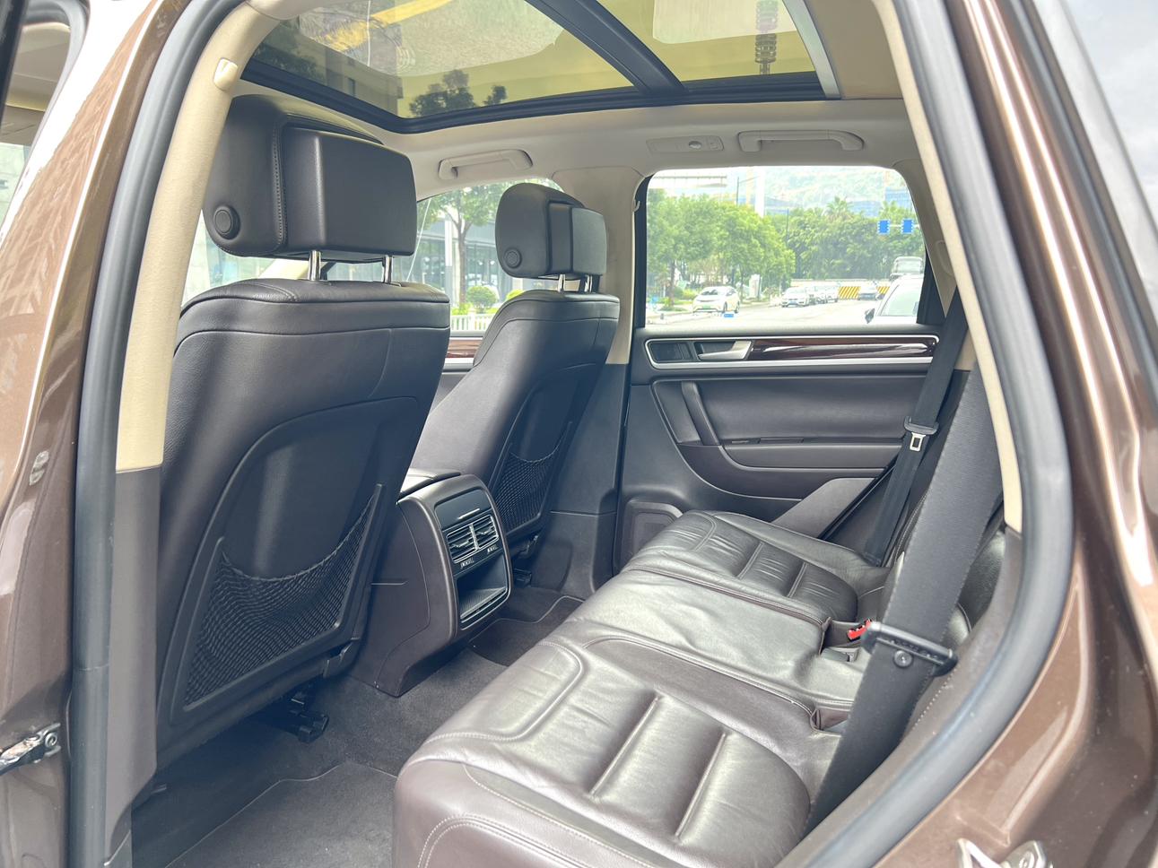 Volkswagen Touareg 2014 thumb 12