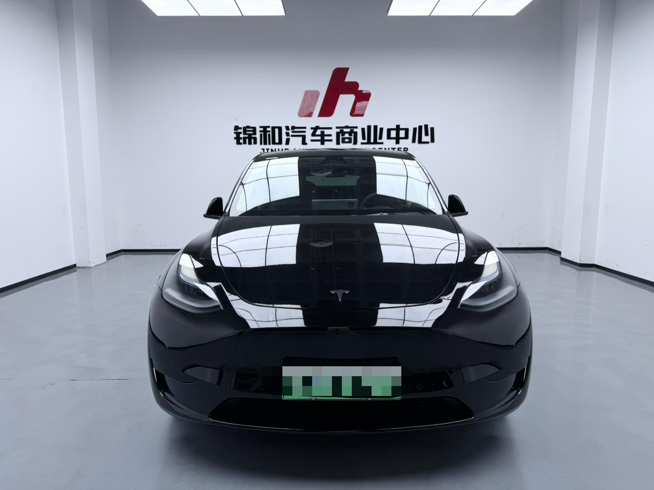 Tesla Model Y 2022 thumb 11