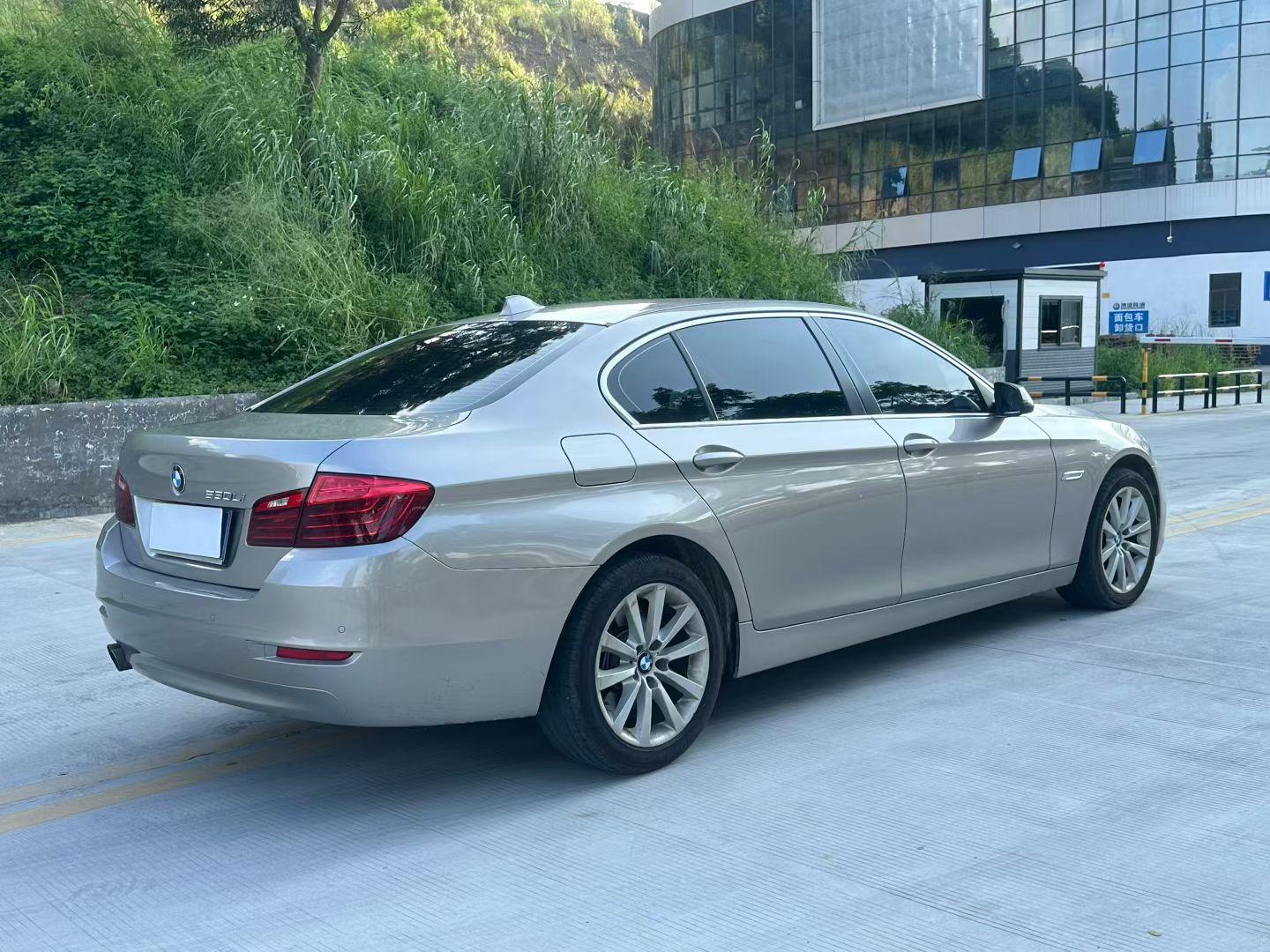 BMW 5 серии 2014 thumb 3