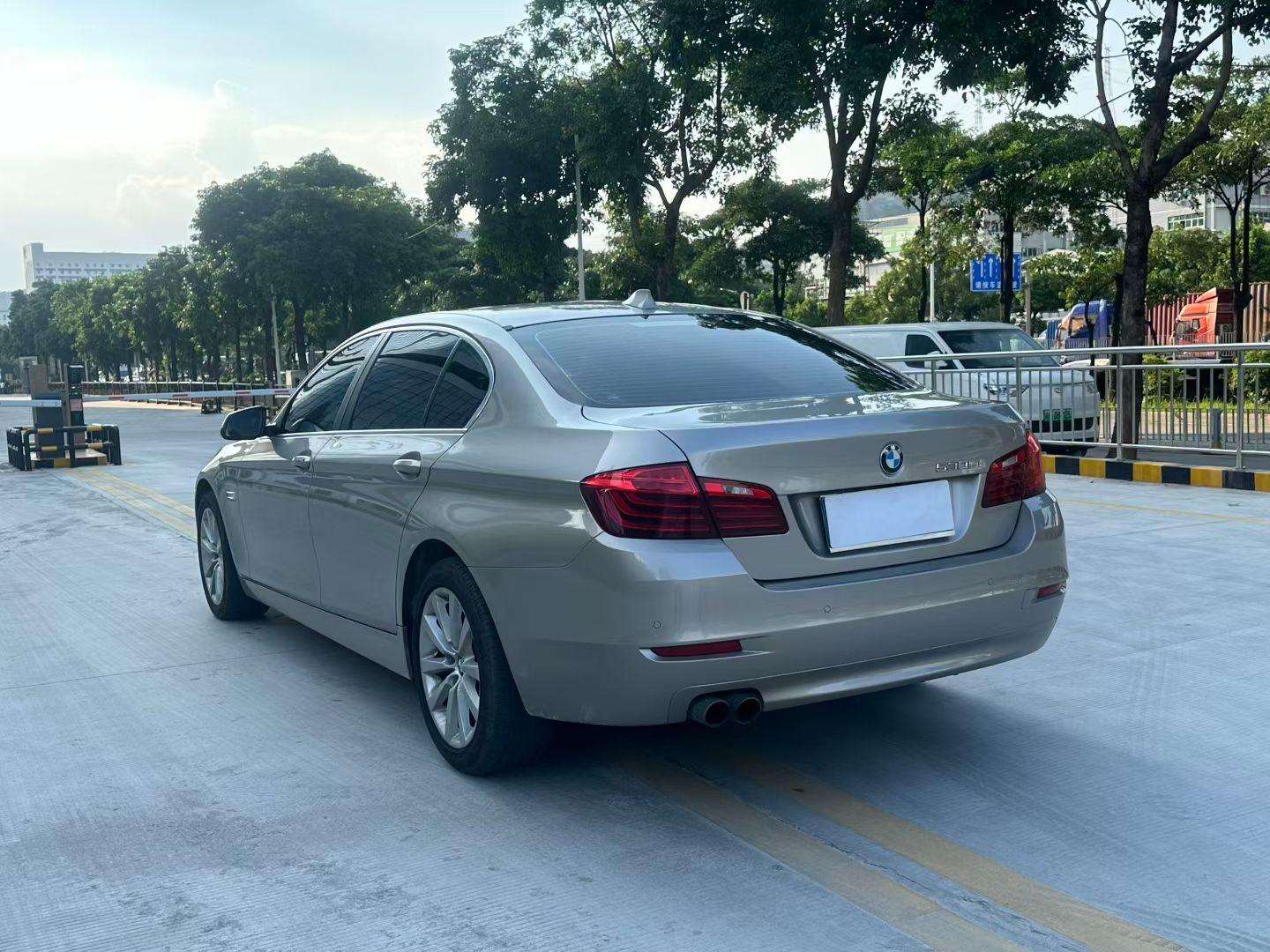 BMW 5 серии 2014 thumb 11