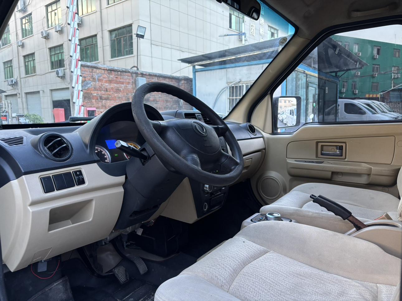 Dongfeng Xiaokang EC36 2022 thumb 5
