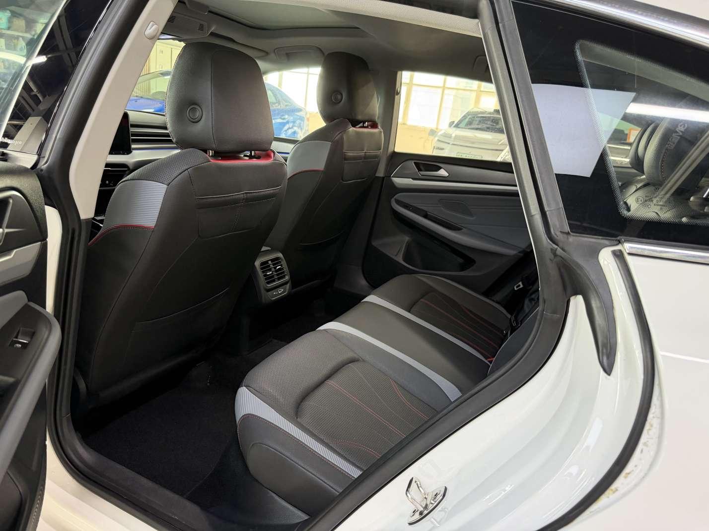 Volkswagen Lamando 2022 thumb 10