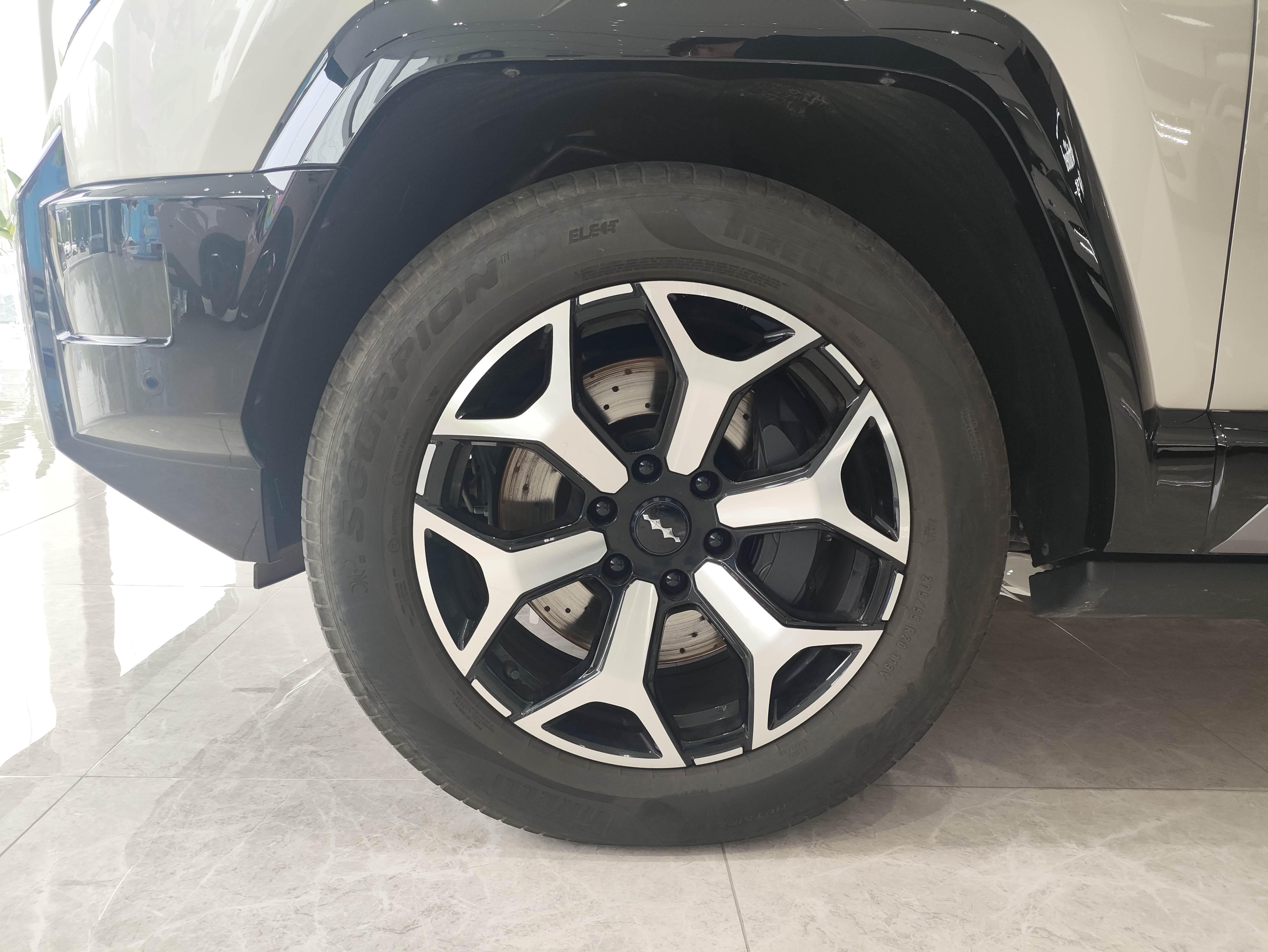 BYD Fangchengbao Bao 8 2025 thumb 8
