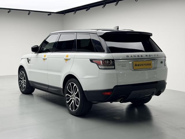 Land Rover Range Rover Sport 2017 thumb 3