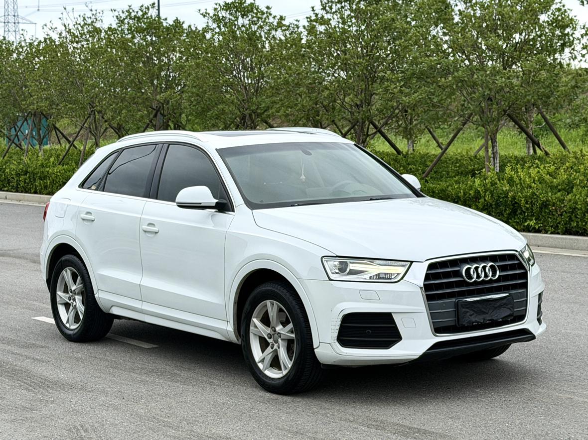 Audi Q3 2017 thumb 10