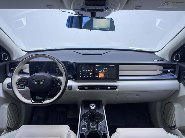 Geely Icon 2023 thumb 12