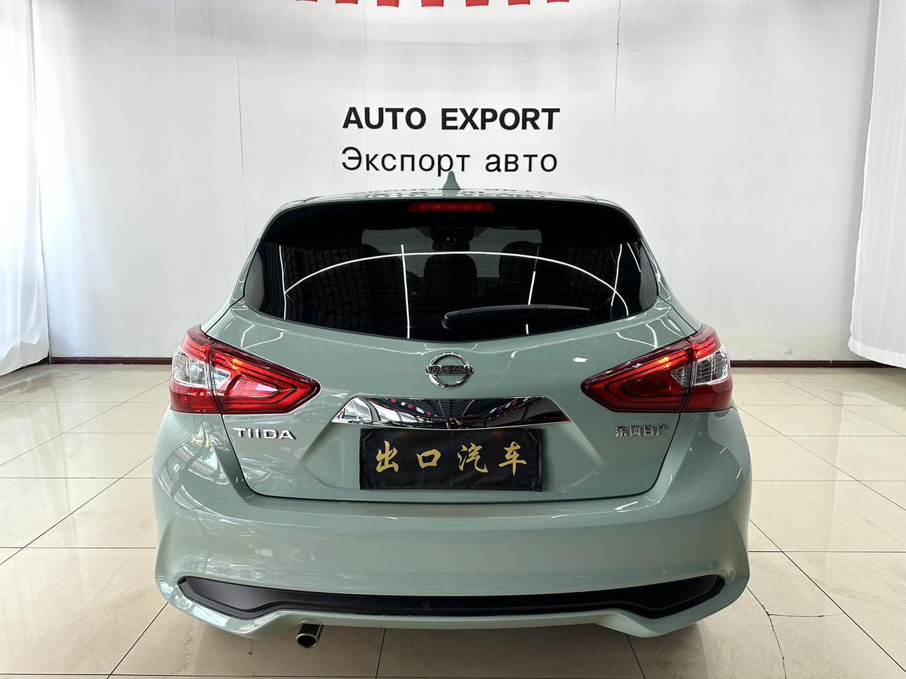 Nissan Tiida 2023 thumb 3