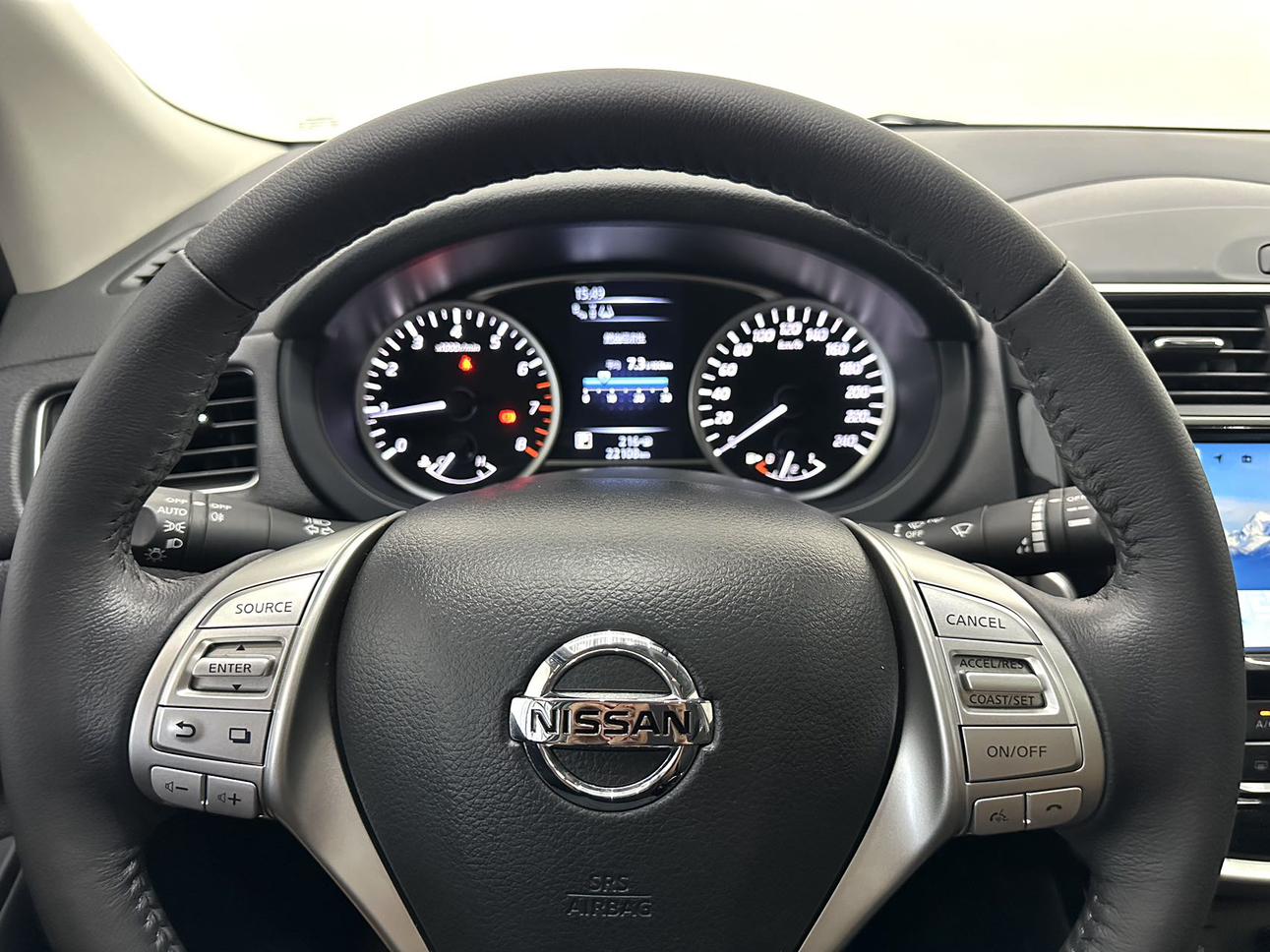 Nissan Tiida 2023 thumb 11