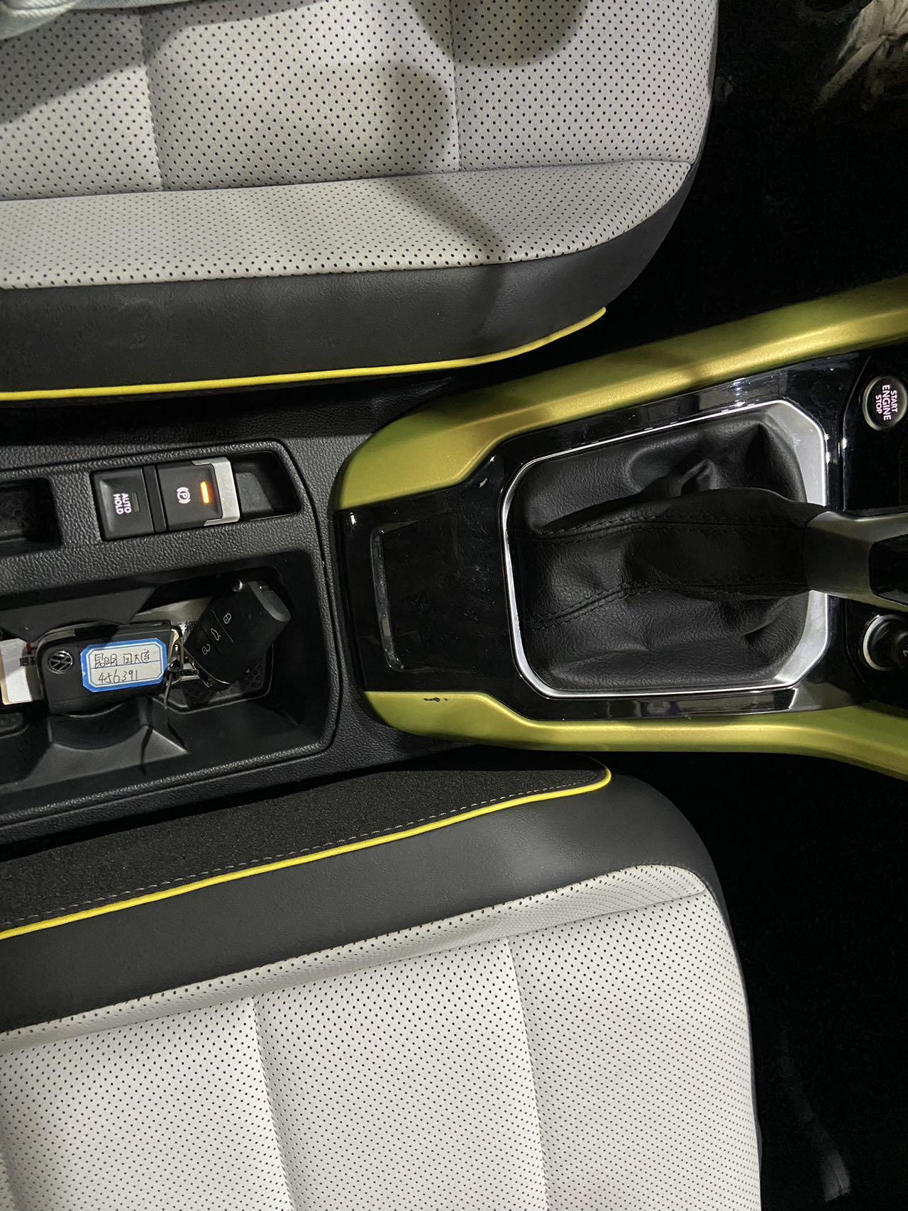 Volkswagen T-Roc 2023 thumb 8