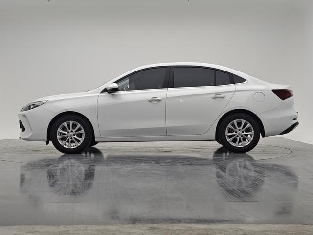 Roewe i5 2023 thumb 2