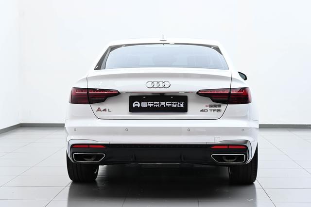 Audi A4 2020 thumb 4