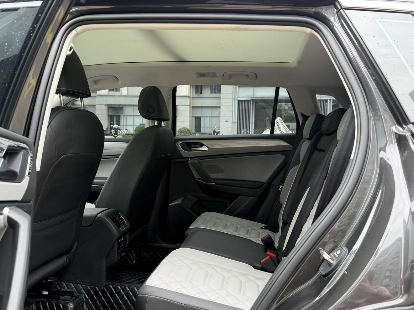 Volkswagen Tayron 2023 thumb 11