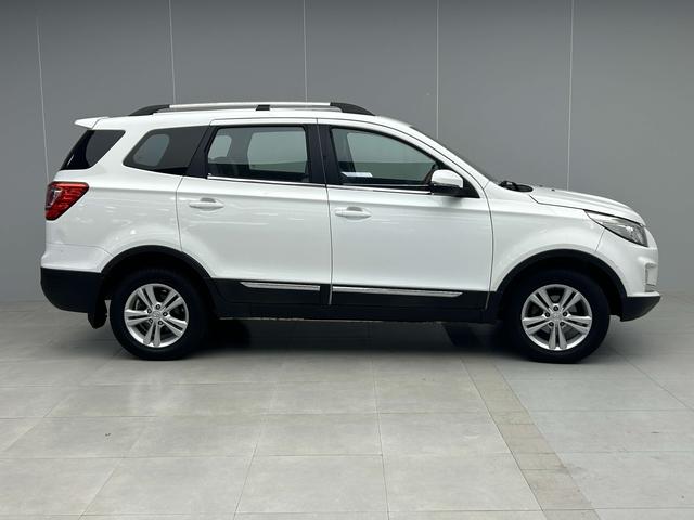 BAIC Huansu S3 2017 thumb 3