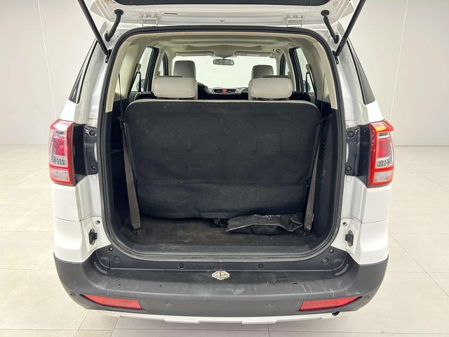 BAIC Huansu S3 2017 thumb 9