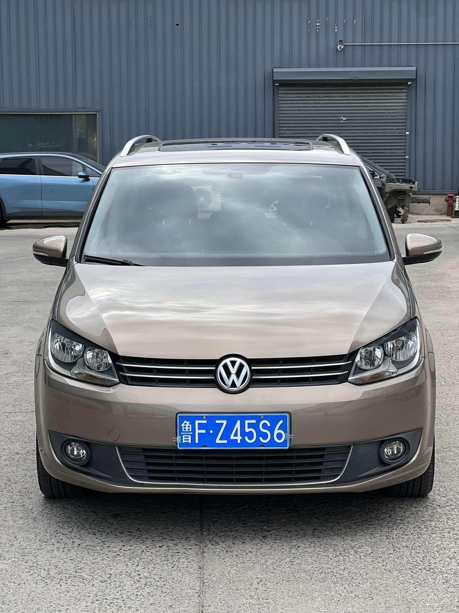 Volkswagen Touran 2015 thumb 12