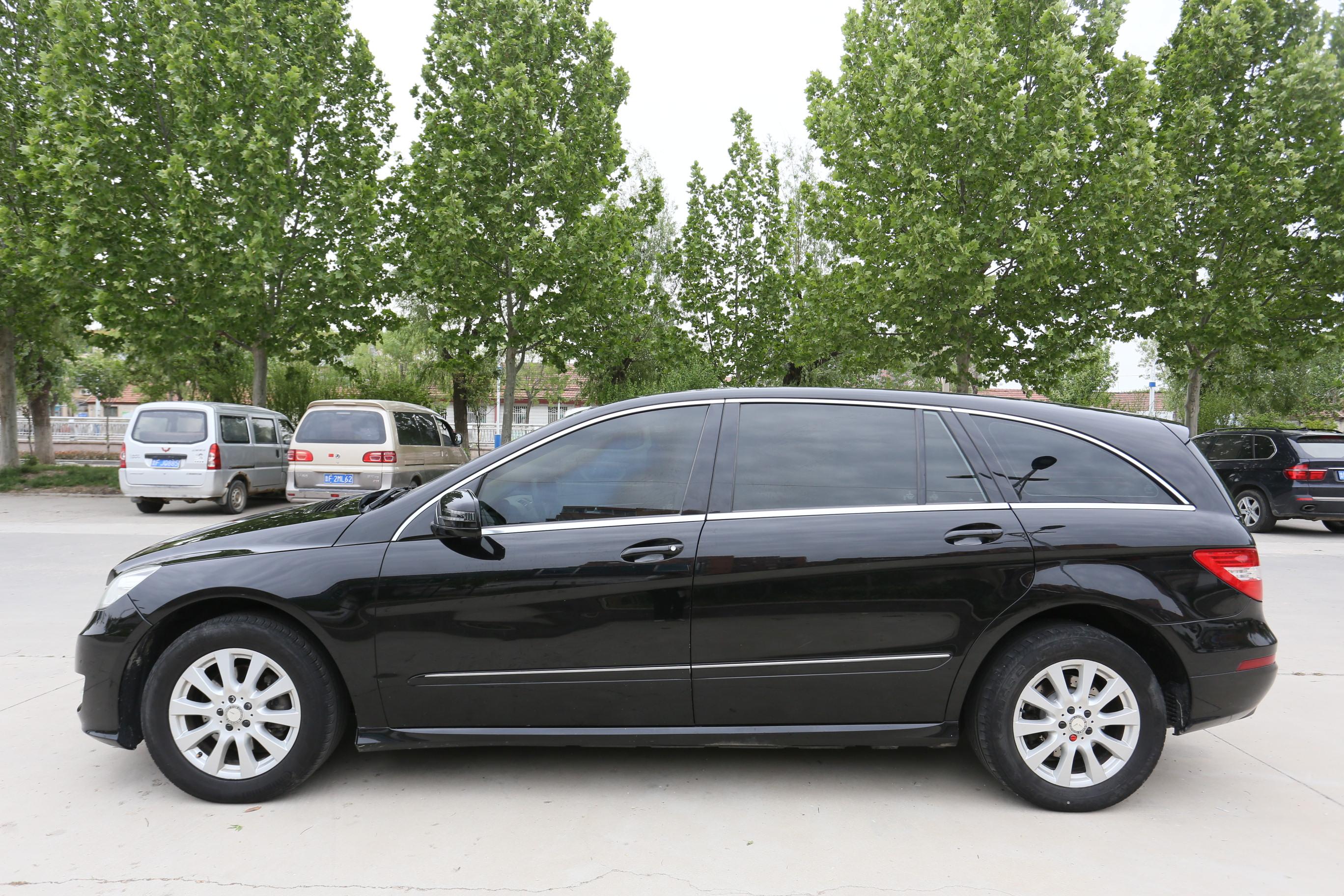 Mercedes-Benz R-Класс 2011 thumb 2
