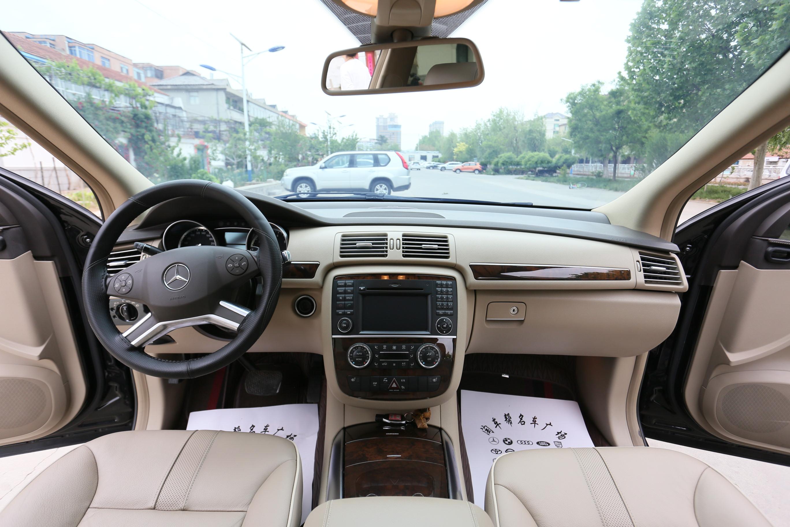 Mercedes-Benz R-Класс 2011 thumb 8