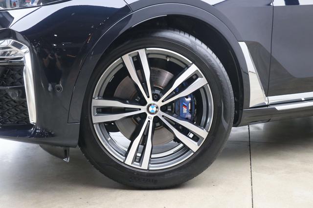 BMW X7 2021 thumb 8