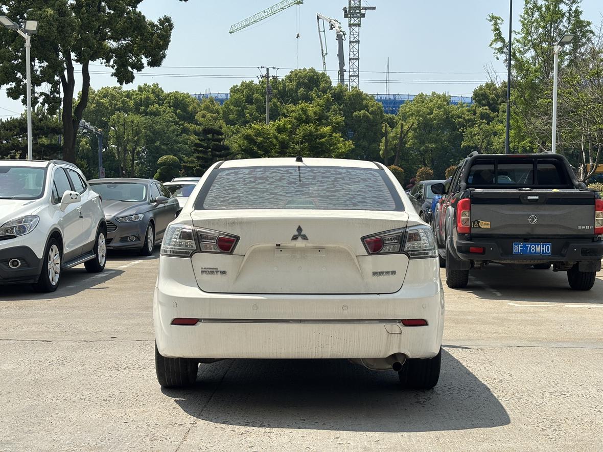 Mitsubishi Feng Di Si 2013 thumb 11