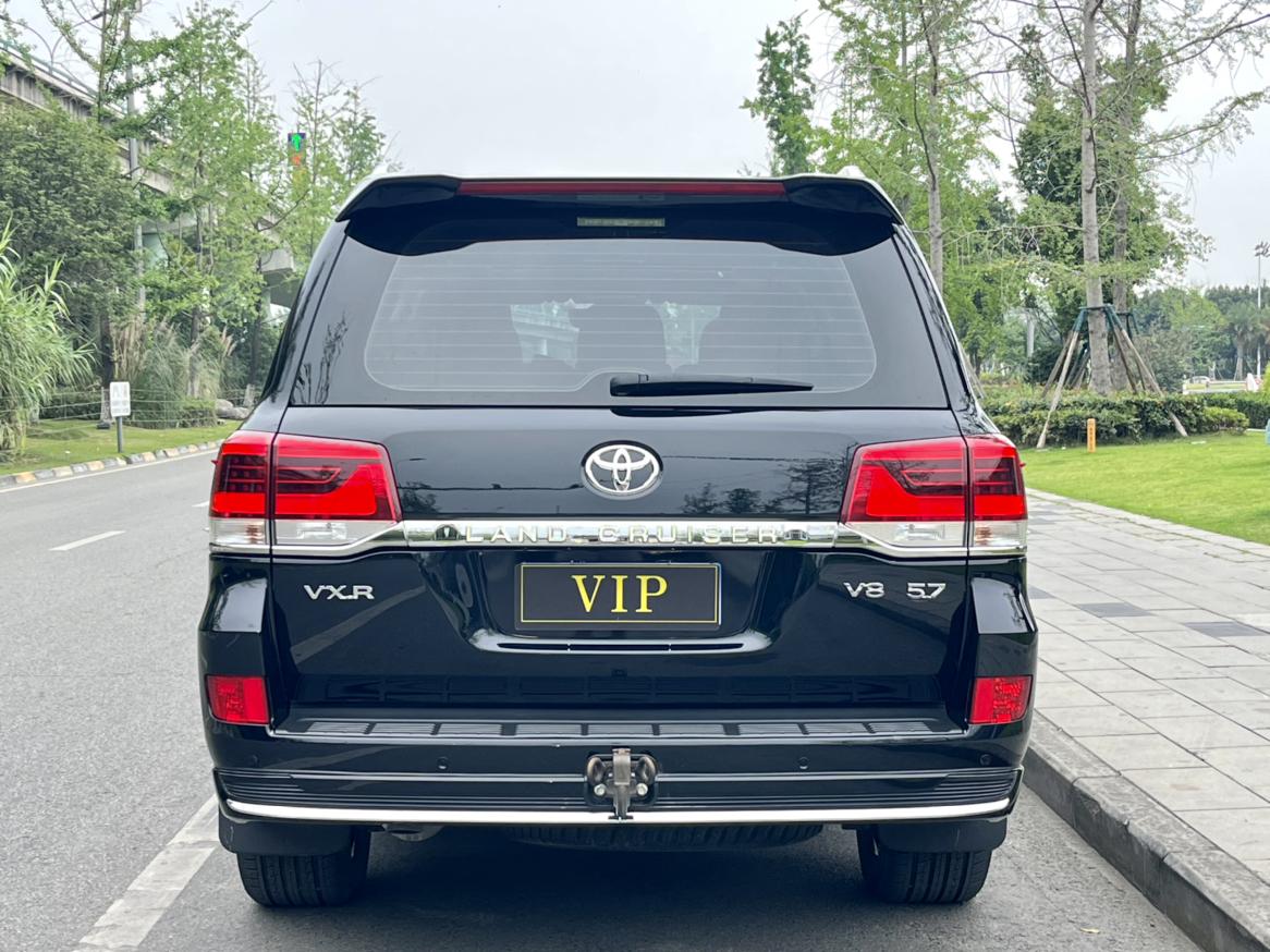 Toyota Land Cruiser 2019 thumb 3