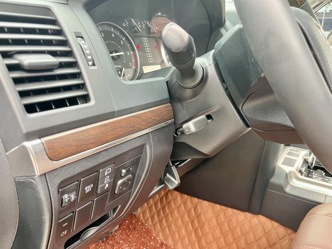 Toyota Land Cruiser 2019 thumb 11